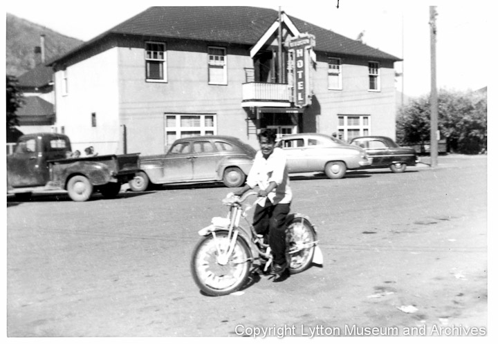 Archives Number 1277